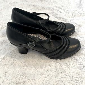 Dansko black heels size 40